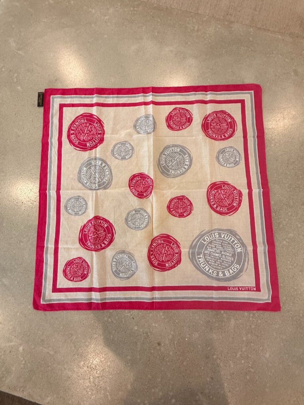 Louis Vuitton Trunks & Bags Printed Scarf 100% Cotton Exc Cond